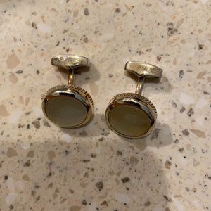 cuff links Gold toned
